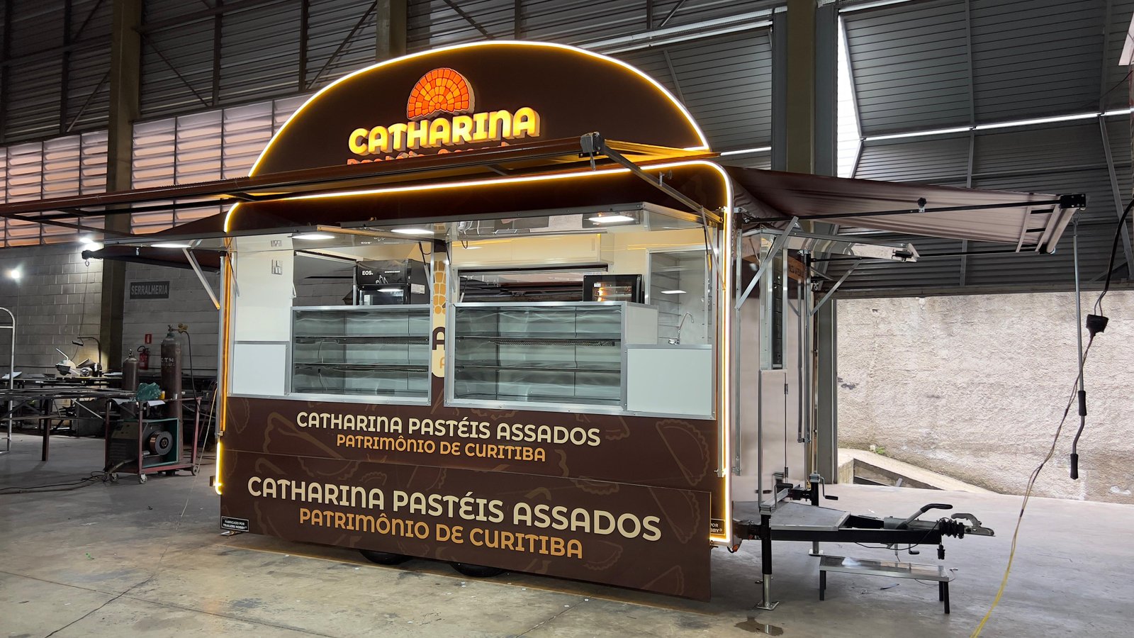 Trailer Catharina Pastéis Assados fabricado pela Trailers Hobby