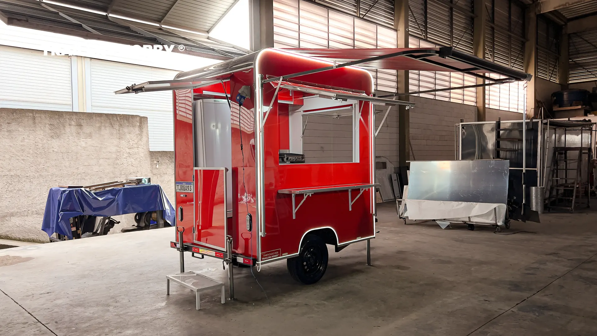 Trailer intermediário 2,00 x 1,60 fabricado pela Trailers Hobby